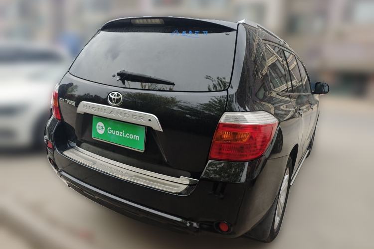 Used Toyota Highlander 2009 2.7L Two-Wheel Drive 7-Seater Supreme Edition Rear Right 45 Deg