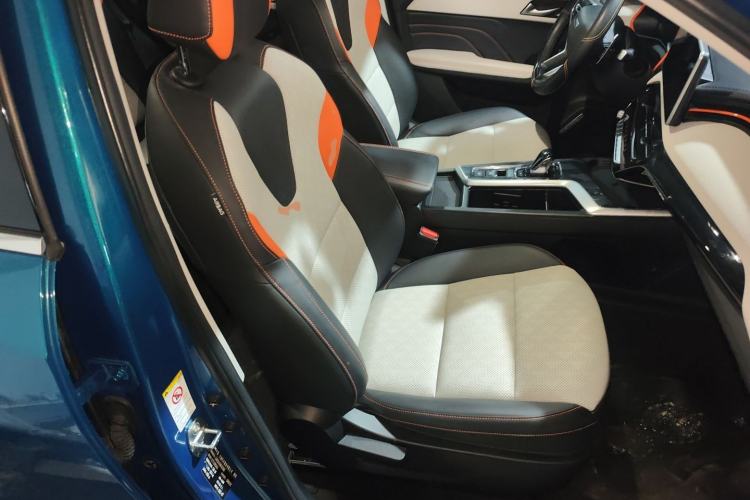 Used Haval LHERY 2021 High-Performance Version 1.5T Golden Rabbit Right Front Seat