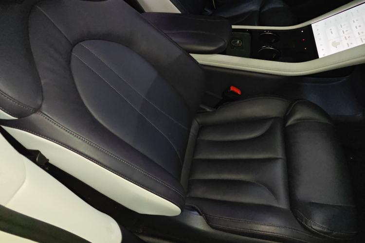 Used IM LS7 2023 77 kWh Urban Fit Rear-Wheel Drive