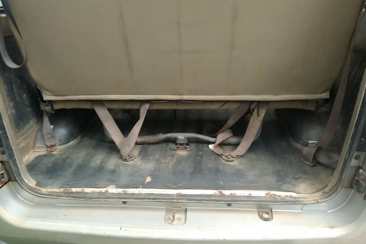 Used Wuling Rongguang 2014 1.2L S Standard Model Trunk