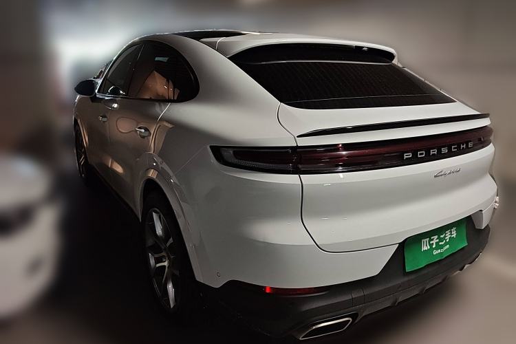 Used Porsche Cayenne 2024 Cayenne 3.0T Rear Left 45 Deg