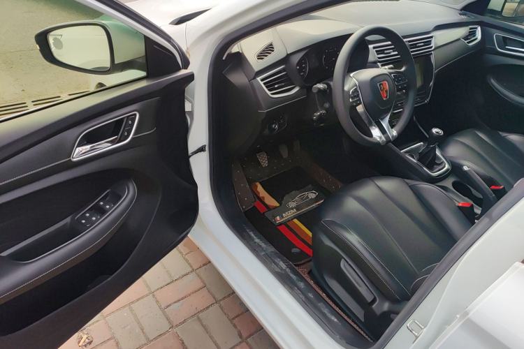 Used Roewe i5 2020 1.5L Manual 4G Connect Leehao Flagship Edition Driver Seat