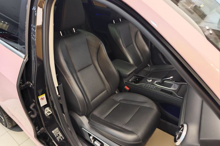 Used Wey VV6 2021 2.0T Two-Wheel Drive Smart Plus Right Front Seat