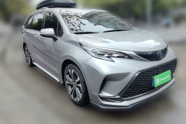 Used Toyota Granvia 2023 2.5L Hybrid Prestige PLUS Edition Front Right 45 Deg