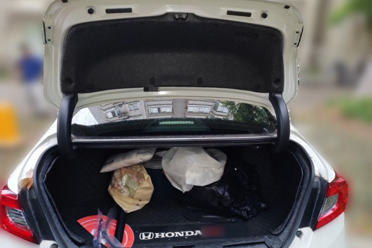 Used Honda Accord 2018 Rui·Hybrid 2.0L Rui Ku Edition China VI Trunk