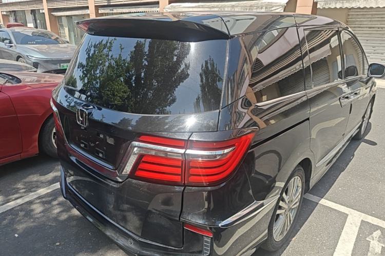 Used Honda Elysion 2016 2.4L Style Edition
