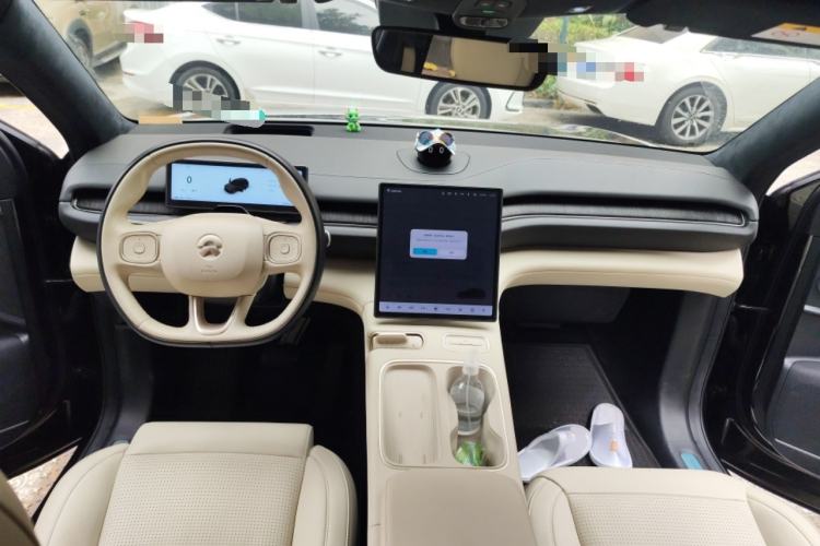 Used Nio ES6 2023 75 kWh
