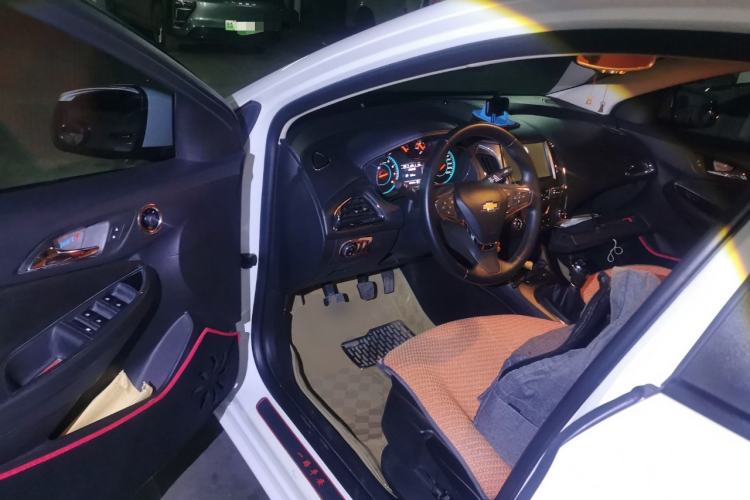 Used Chevrolet Cruze 2015 1.4T Manual Elite Edition