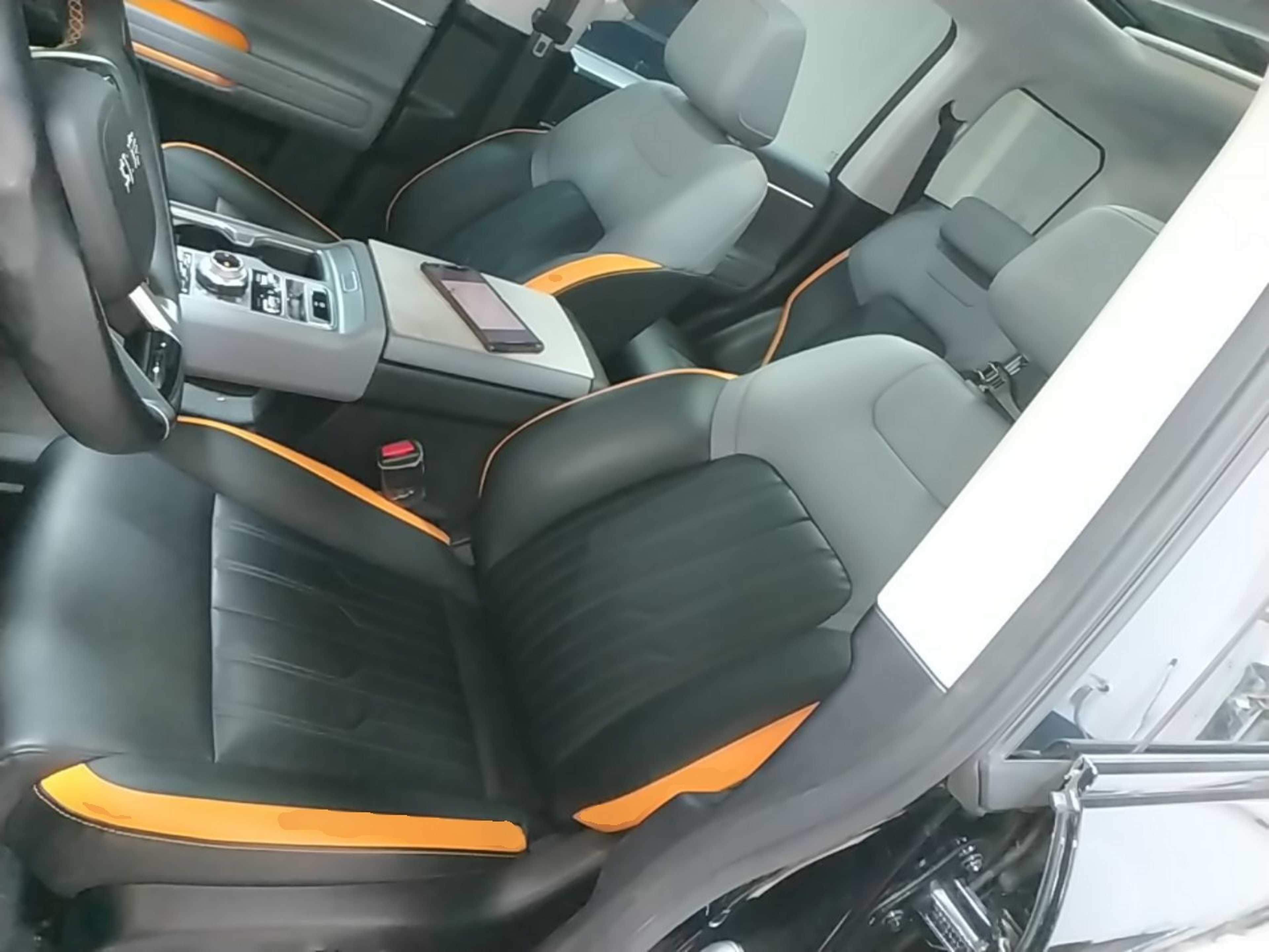 Avant de la voiture