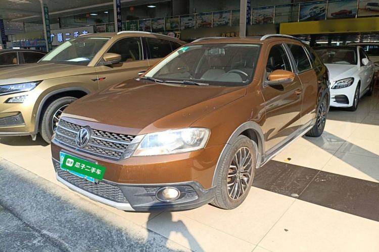 Used Volkswagen Cross Lavida 2014 1.4TSI DSG