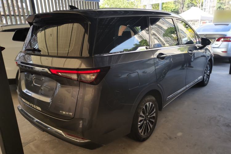 Used Wuling Jiachen 2022 1.5T CVT Deluxe Flagship Edition