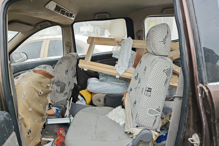 Used BAIC Weiwang M20 2014 1.5L practical type BJ415A Left Rear Seat