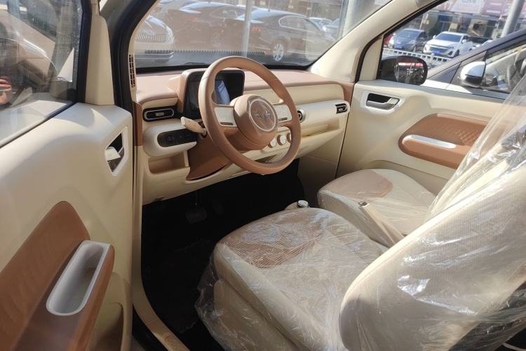 Used Wuling Hongguang MINIEV 2024 3rd Generation 215km Youth Edition