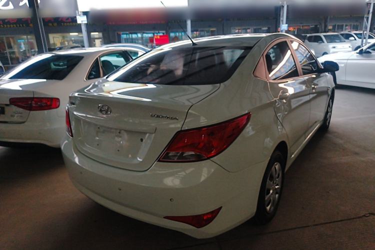 Used Hyundai Verna (older generation) 2014 1.4L Manual Smart GLS Trim