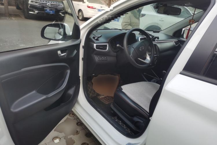 Used Hyundai Verna (older generation) 2020 1.4L Manual GL Refreshed Edition
