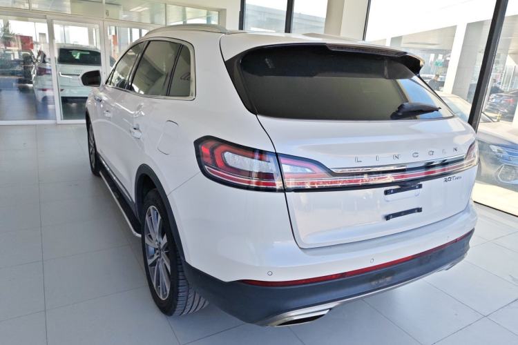 Used Lincoln Nautilus 2019 2.0T Four-Wheel Drive Zunya Edition China VI Standard
