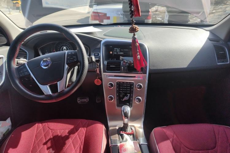 Used Volvo XC60 2015 T5 Smart Upgrade Model