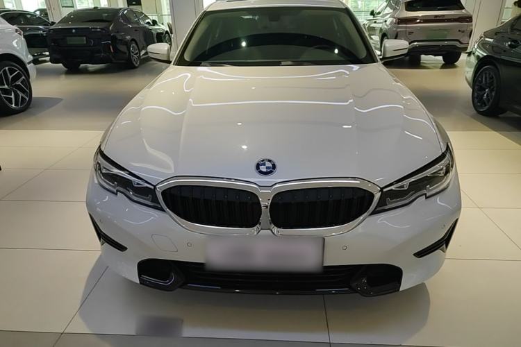 Used BMW 3 Series 2022 320i Sport Package