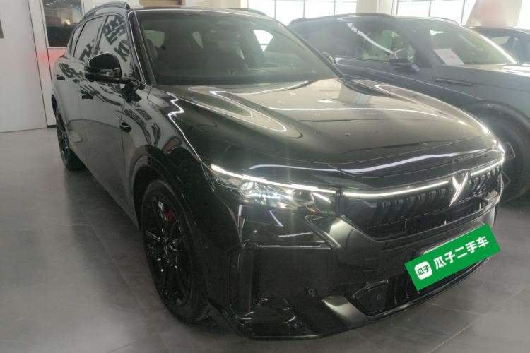 Used VOYAH FREE 2025 318 318 km Rear-Drive Touring Edition Front Right 45 Deg