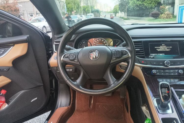 Used Buick LaCrosse 2018 28T Luxury Model