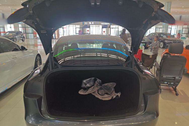 Used Tesla Model 3 2023 Rear-Wheel-Drive Version