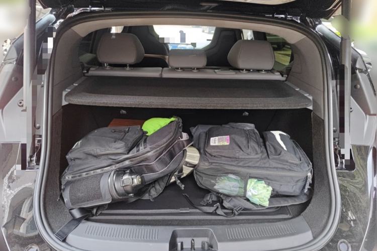 Used Zeekr X 2025 5-Seater Four-Wheel Drive Sport Version Trunk