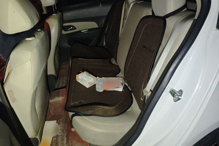 Used Chevrolet Cruze 2015 1.5L Classic SE MT
