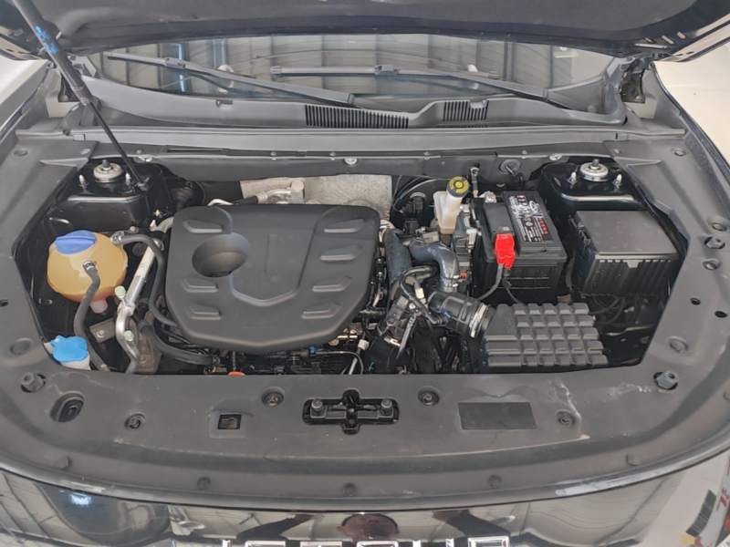Used JETOUR X70 PLUS 2023 1.5T DCT Ziqiang PRO 5-Seater — 19