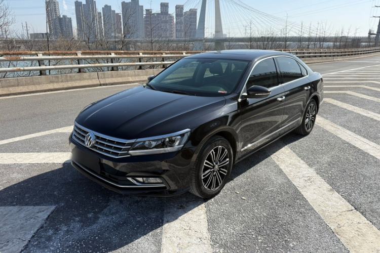 Used Volkswagen Passat 2017 380TSI DSG Prestige Edition
