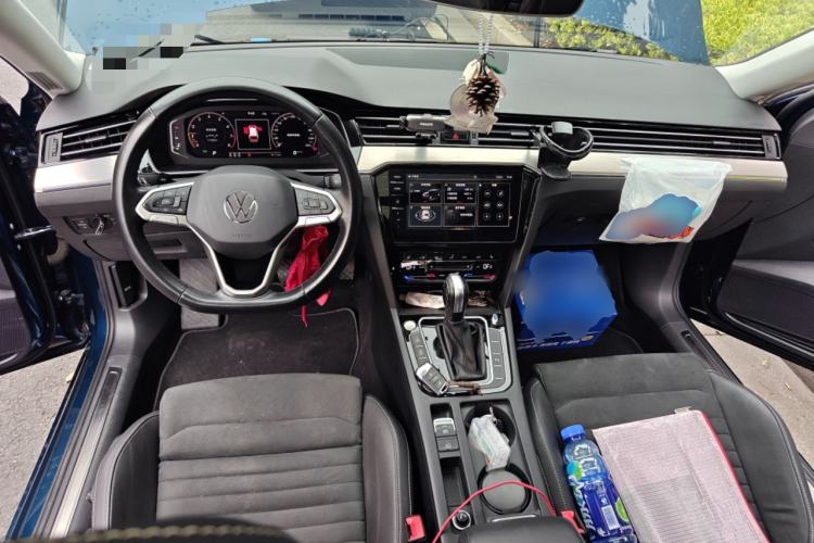 Used Volkswagen Variant 2021 2.0T Comfort Edition Center Console