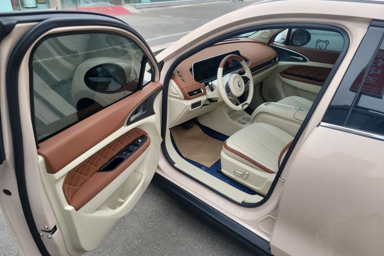 Used ORA Good Cat 2024 401 km Luxury Version 126 kW