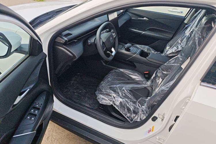 Used Changan Eado 2025 Blue Whale 1.5T 500Bar Prestige Model