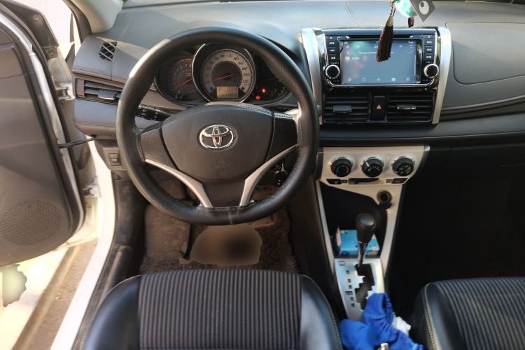 Used Toyota YARiS L Zhi Xuan 2016 Revised Version 1.5G CVT with Dynamic Sunroof