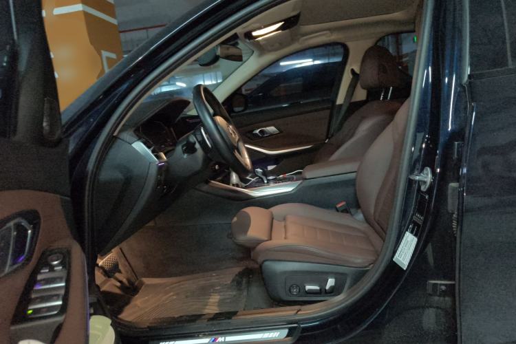 Used BMW 3 Series 2021 325i M Sport Night Edition package Left Front Seat