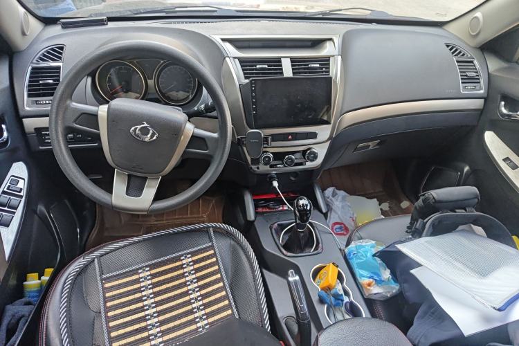 Used Geely Auto GX7 2015 Classic Edition 1.8L Manual Urban Model China IV
