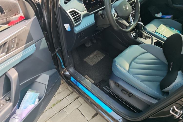 Used Volkswagen Tharu 2024 300TSI Two-Wheel-Drive Full Moon Edition