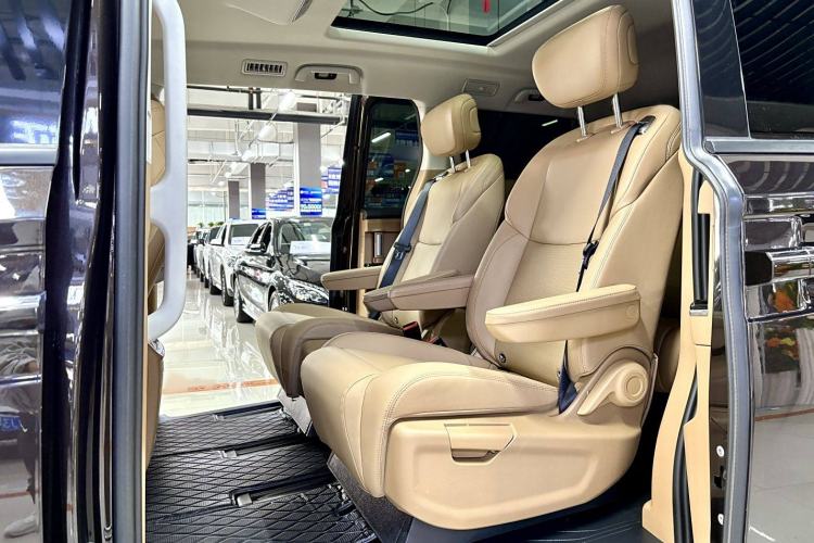 Used JAC Refine RF8 2024 Zhiling Edition 2.0T Prestige Model