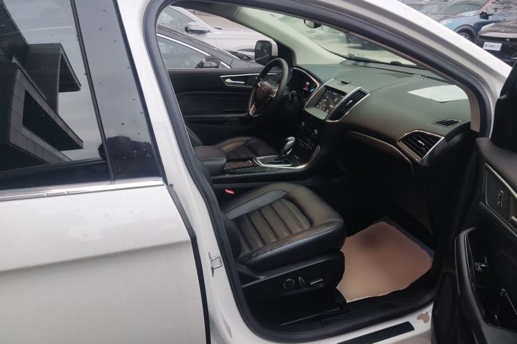 Used Ford Edge 2018 EcoBoost 245 Two-Wheel-Drive Titanium 7-Seater China V Standard