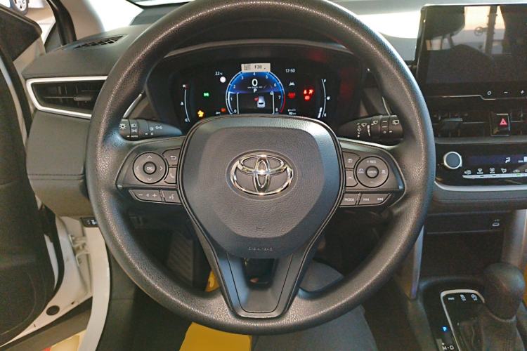 Used Toyota Corolla Cross 2023 2.0L Elite Edition Steering Wheel