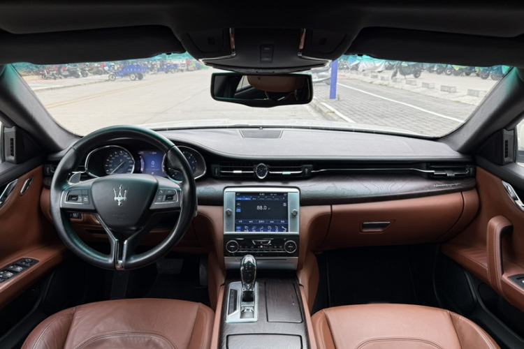 Used Maserati President 2013 3.0T Standard Model
