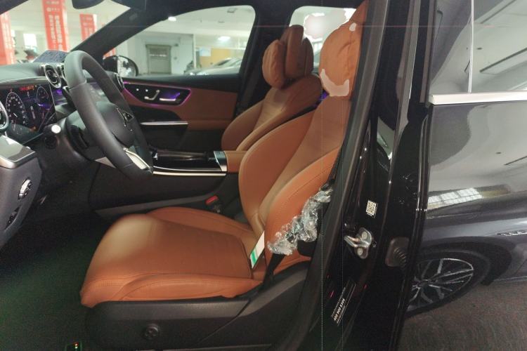 Used Mercedes-Benz GLC 2024 GLC 260 L 4MATIC Dynamic Edition 5-seater Left Front Seat