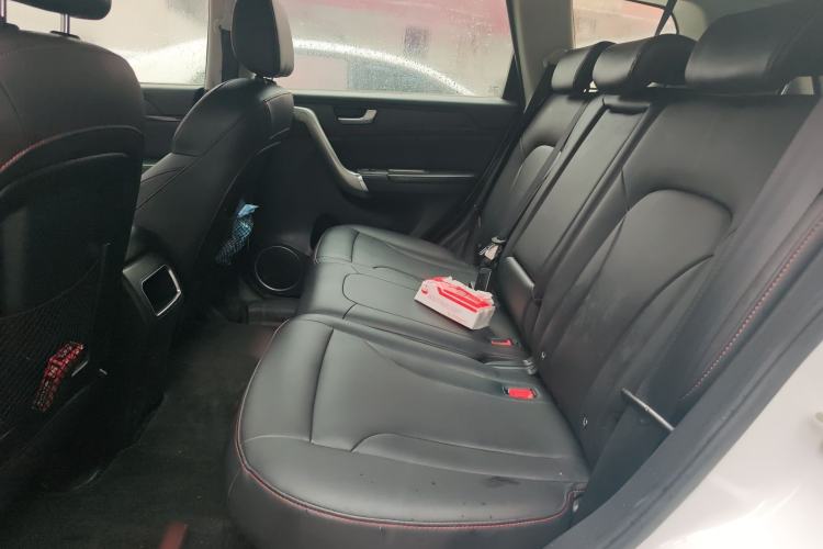 Used Haval H6 2015 Revised Version Sport Edition 1.5T Manual Transmission Two-Wheel Drive Elite Grade