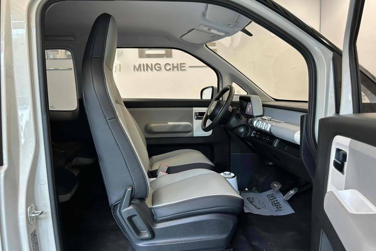 Used Wuling Air ev 2023 - Four Seats - Standard Edition
