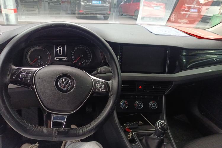 Used Volkswagen Bora 2020 1.5L Manual Fashion Edition
