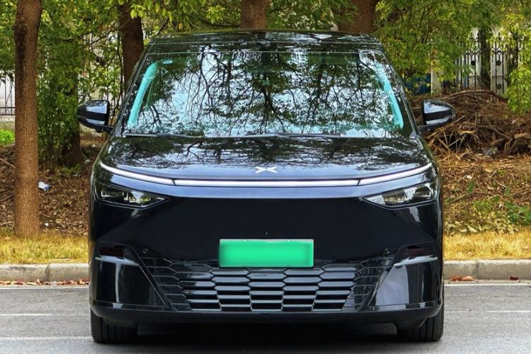 Used XPeng X9 2024 702 Ultra-Long Range Max