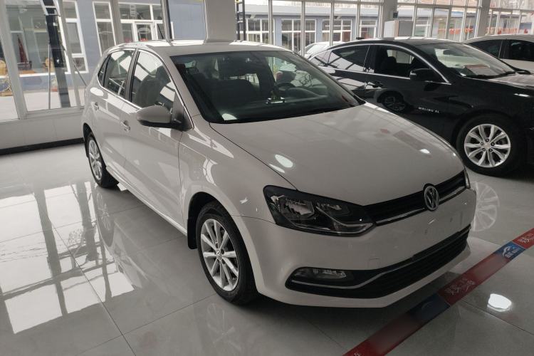 Used Volkswagen Polo 2016 1.6L Automatic Comfort Model
