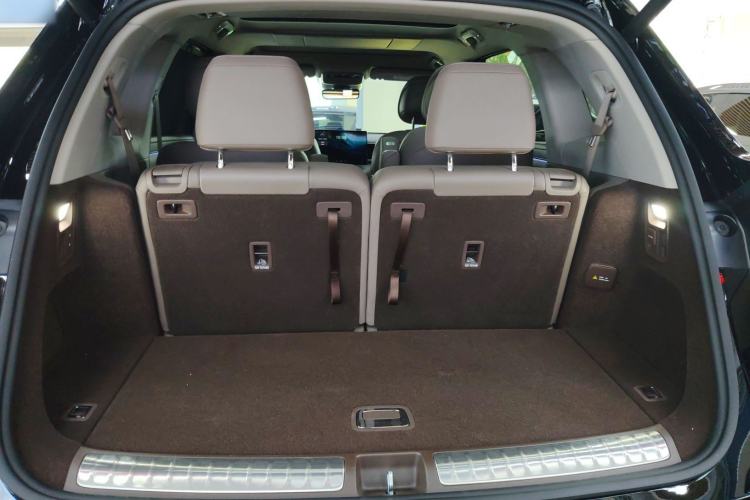 Used Hima AITO M7 2026 Model Range-Extending Ultra All-Wheel Drive 6-Seater Version Trunk