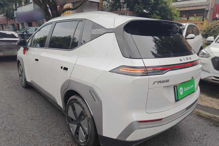 Used AION Y 2023 Plus 610 Enjoy Edition