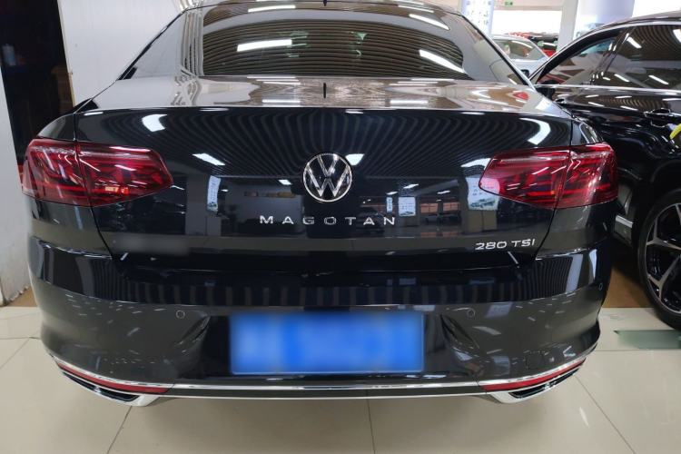 Used Volkswagen Magotan 2025 Zhongxiang Model 280TSI DSG Luxury Version
