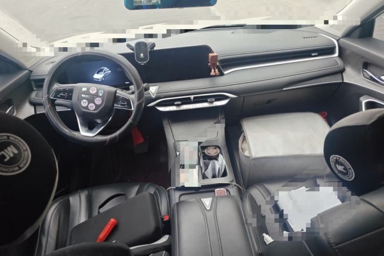 Used Venucia V 2021 260T Idol Edition
